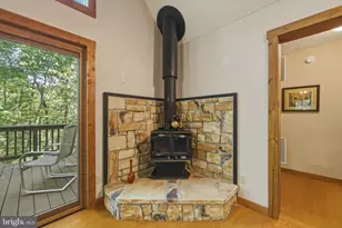 309 Locust Ln, Mount Jackson, VA 22842 - Photo 19