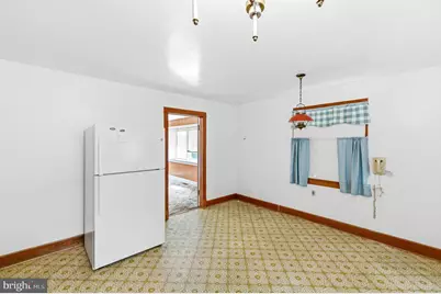 117 S Grove Avenue, Edinburg, VA 22824 - Photo 7