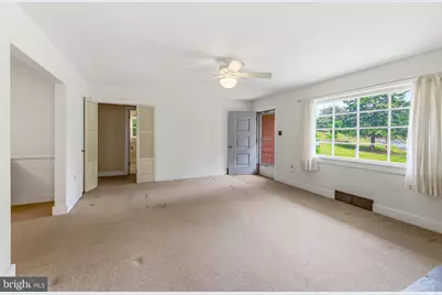 117 S Grove Avenue, Edinburg, VA 22824 - Photo 17