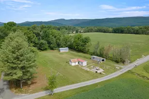370 Crider Ln, Woodstock, VA 22664 - Photo 1