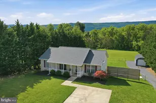 1503 Country Brook Rd, Toms Brook, VA 22660 - Photo 1