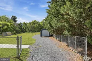 1503 Country Brook Rd, Toms Brook, VA 22660 - Photo 45