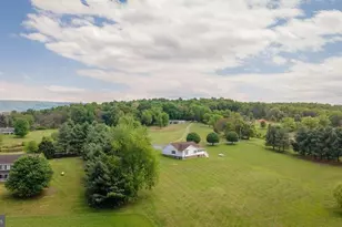 2220 Pine Woods Rd, Quicksburg, VA 22847 - Photo 11