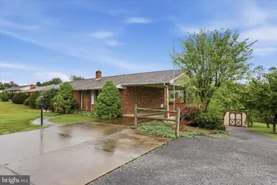 317 Dawn Avenue, Woodstock, VA 22664 - Photo 3