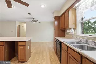 317 Dawn Ave, Woodstock, VA 22664 - Photo 7