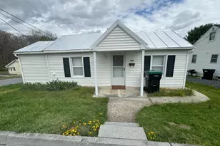 430 W High St, Woodstock, VA 22664 - Photo 1