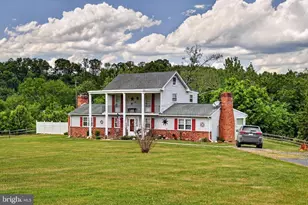 795 Hideaway Farms Rd, Edinburg, VA 22824 - Photo 3