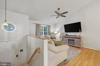 658 W King Street, Strasburg, VA 22657 - Photo 3