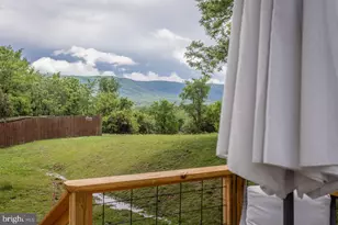 214 Kadies Ln, Edinburg, VA 22824 - Photo 35
