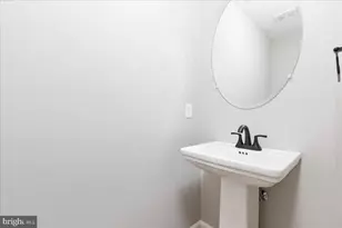 209 E Locust St, Woodstock, VA 22664 - Photo 11