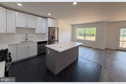 242 Parkside, Woodstock, VA 22664 - Photo 3