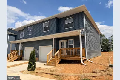 242 Parkside, Woodstock, VA 22664 - Photo 1