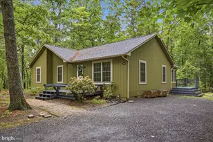 323 Palmer Rd, Basye, VA 22810 - Photo 3