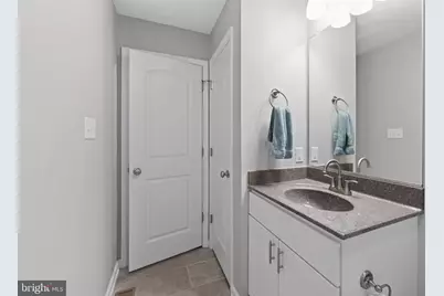 300 Stonewall Street, Strasburg, VA 22657 - Photo 17