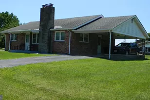 129 Apple Ave, Mount Jackson, VA 22842 - Photo 1