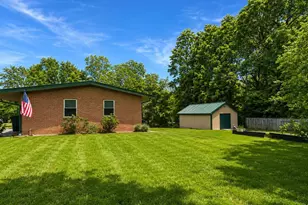 110 Comer St, Edinburg, VA 22824 - Photo 3