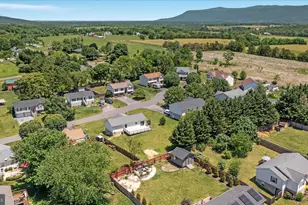 114 Hillview Dr, Maurertown, VA 22644 - Photo 41
