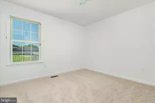 114 Hillview Dr, Maurertown, VA 22644 - Photo 15