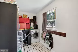 420 W Spring St, Woodstock, VA 22664 - Photo 27