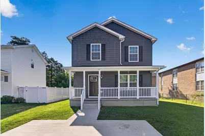 207 S Loudoun Street, Strasburg, VA 22657 - Photo 1