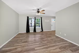 207 S Loudoun St, Strasburg, VA 22657 - Photo 9
