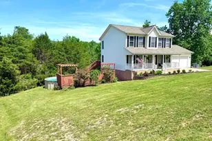 1233 Country Brook Rd, Toms Brook, VA 22660 - Photo 3