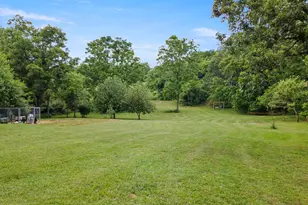 1233 Country Brook Rd, Toms Brook, VA 22660 - Photo 17