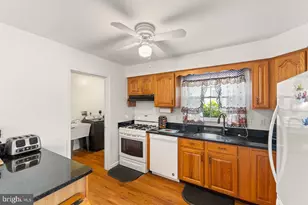 422 W Court St, Woodstock, VA 22664 - Photo 9
