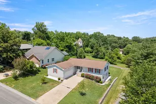 422 W Court St, Woodstock, VA 22664 - Photo 5
