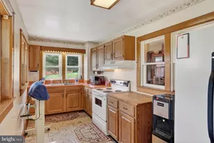 13325 Old Valley Pike, Edinburg, VA 22824 - Photo 11