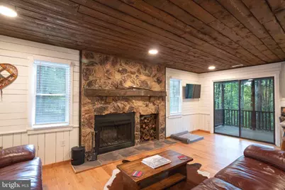 206 Dale, Basye, VA 22810 - Photo 13