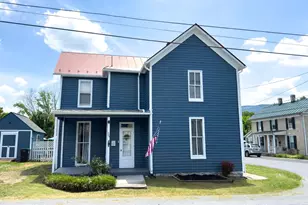 285 S Massanutten St, Strasburg, VA 22657 - Photo 1