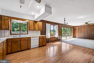 9510 Shenandoah Dr, New Market, VA 22844 - Photo 5
