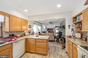 908 Jonathan St, Woodstock, VA 22664 - Photo 35