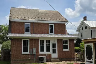 240 S Holliday St, Strasburg, VA 22657 - Photo 15