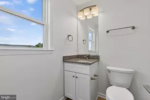 973 Woodstock Commons Dr, Woodstock, VA 22664 - Photo 19