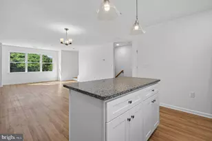 969 Woodstock Commons Dr, Woodstock, VA 22664 - Photo 9