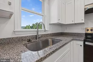 961 Woodstock Commons Dr, Woodstock, VA 22664 - Photo 17
