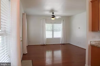 335 S Commerce Street, Woodstock, VA 22664 - Photo 5