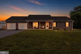 143 Meadow Dr, Edinburg, VA 22824 - Photo 5