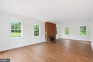 2447 Headquarters Rd, Edinburg, VA 22824 - Photo 13