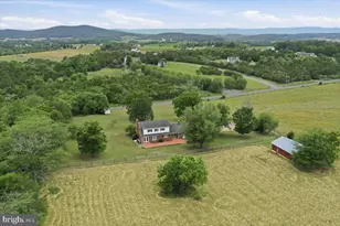 2447 Headquarters Rd, Edinburg, VA 22824 - Photo 53
