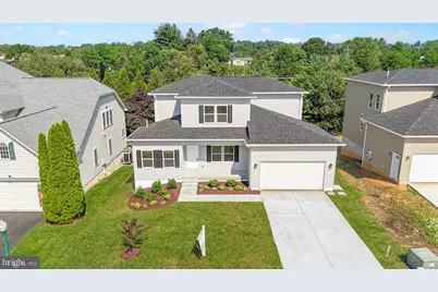 211 211 Princess Caroline Court, Edinburg, VA 22824 - Photo 1