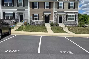 102 Spring Pl, Strasburg, VA 22657 - Photo 3