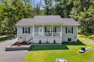 58 Cedar Ln, Woodstock, VA 22664 - Photo 1