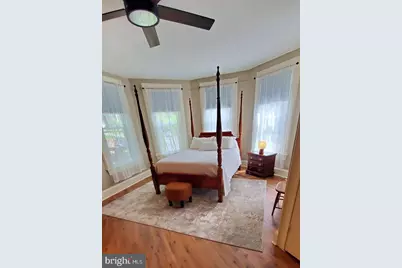 404 N Main Street #APT. 1, Edinburg, VA 22824 - Photo 5