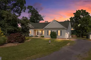 516 Zepp Rd, Maurertown, VA 22644 - Photo 1