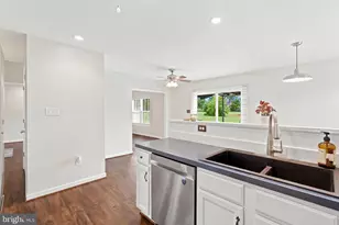 1915 Readus Rd, Edinburg, VA 22824 - Photo 19