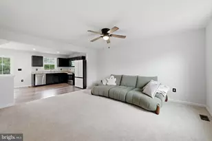 309 Williams St, Strasburg, VA 22657 - Photo 5