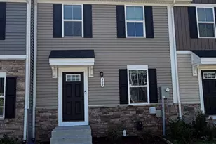 309 Williams St, Strasburg, VA 22657 - Photo 1